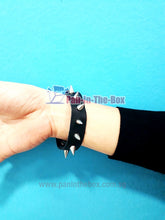Load image into Gallery viewer, Spike Bracelet
