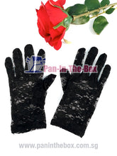 Load image into Gallery viewer, Black Lace Glove (Short)
