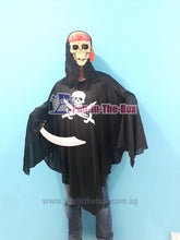 Load image into Gallery viewer, Pirate Mask With Cape
