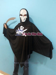 Silver Skull Mask With Cape